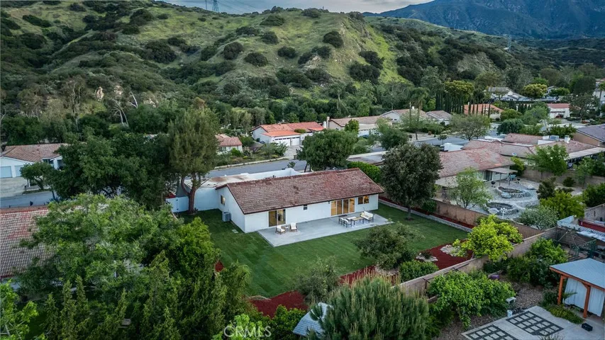 2610 King Way, Claremont, California 91711