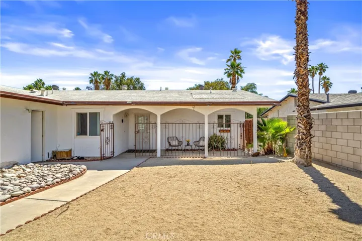 43160 Virginia Avenue, Palm Desert, California 92211
