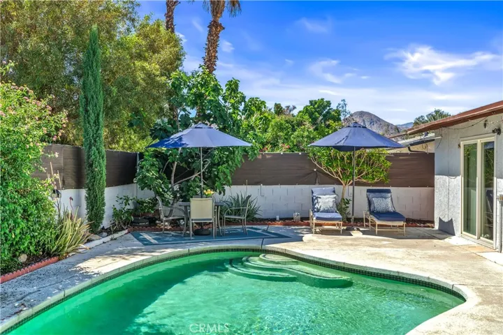 43160 Virginia Avenue, Palm Desert, California 92211