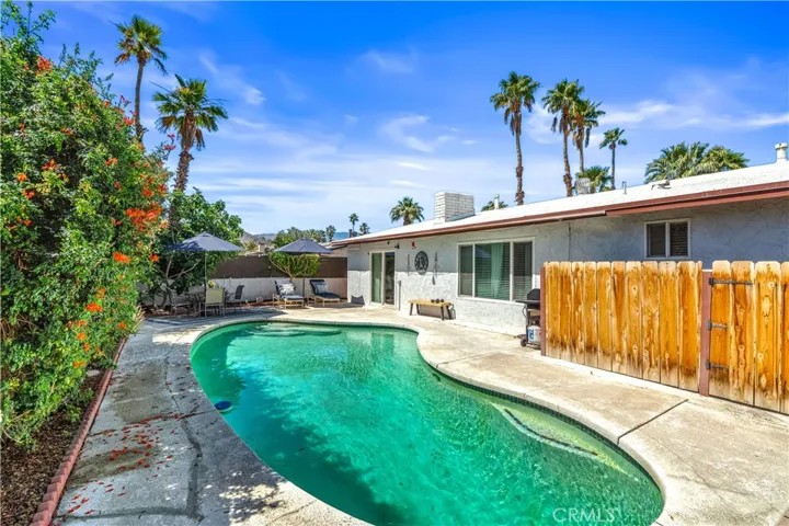 43160 Virginia Avenue, Palm Desert, California 92211