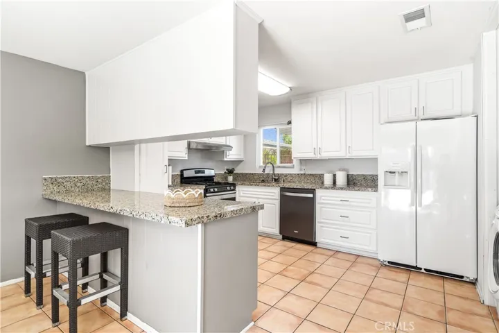 43160 Virginia Avenue, Palm Desert, California 92211