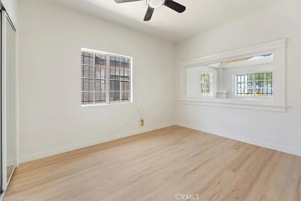 2018 W Martin Luther King Jr Boulevard J, Los Angeles, California 90062 home-pic-25