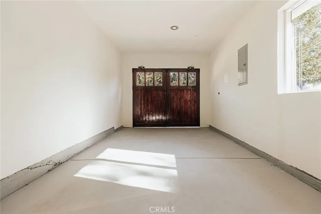 630 Victoria Lane, Big Bear, California 92386 home-pic-44