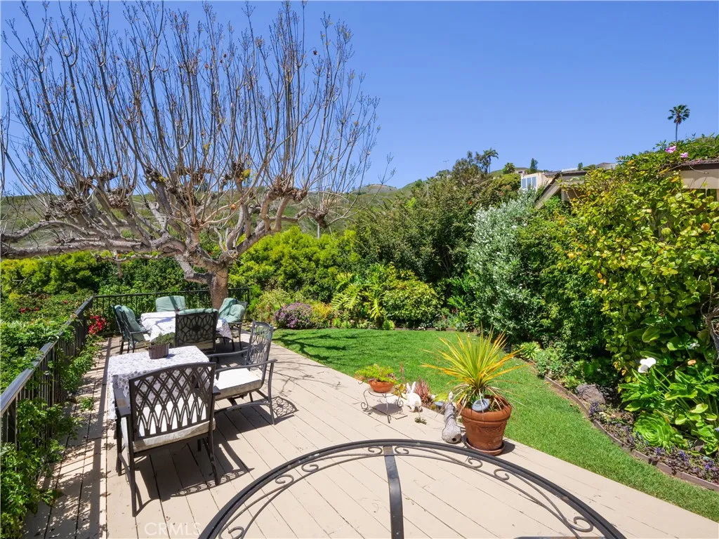 30915 Oceangrove Drive, Rancho Palos Verdes, California 90275 home-pic-32