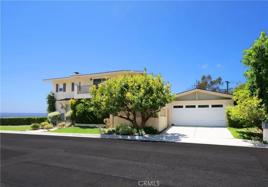 30915 Oceangrove Drive, Rancho Palos Verdes, California 90275 home-pic-2