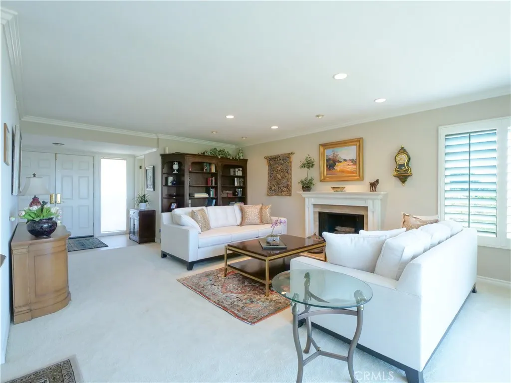 30915 Oceangrove Drive, Rancho Palos Verdes, California 90275 home-pic-4