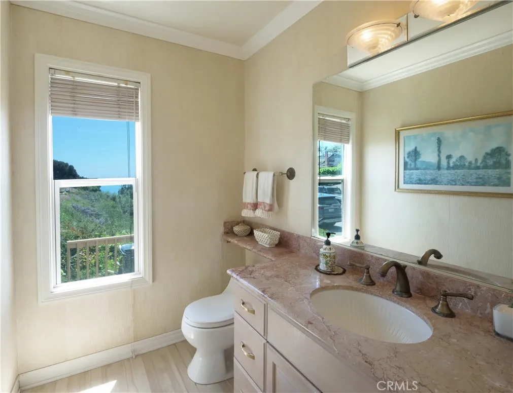 30915 Oceangrove Drive, Rancho Palos Verdes, California 90275 home-pic-30