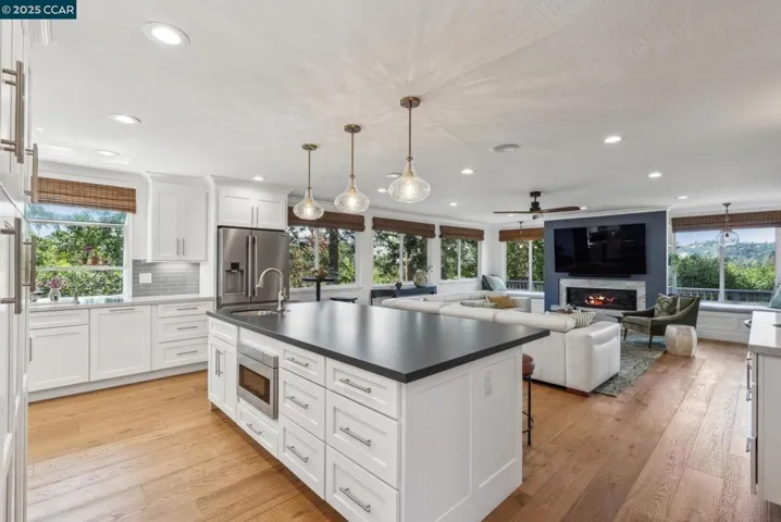 14 Pillon Real, Pleasant Hill, California 94523