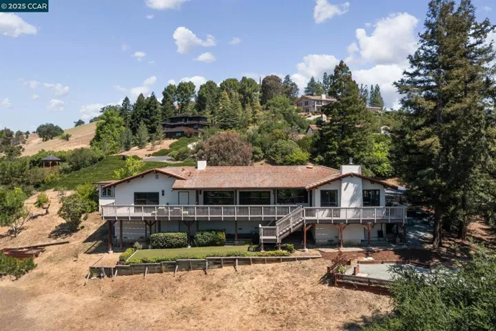 14 Pillon Real, Pleasant Hill, California 94523