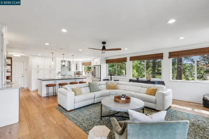 14 Pillon Real, Pleasant Hill, California 94523