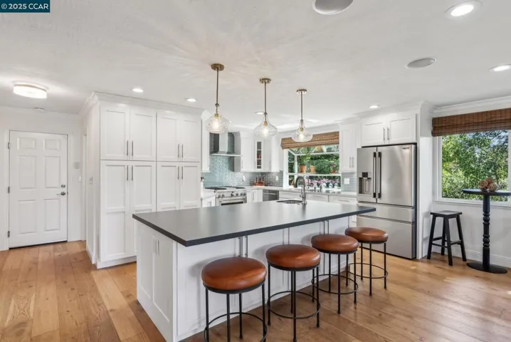 14 Pillon Real, Pleasant Hill, California 94523