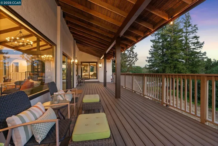 14 Pillon Real, Pleasant Hill, California 94523