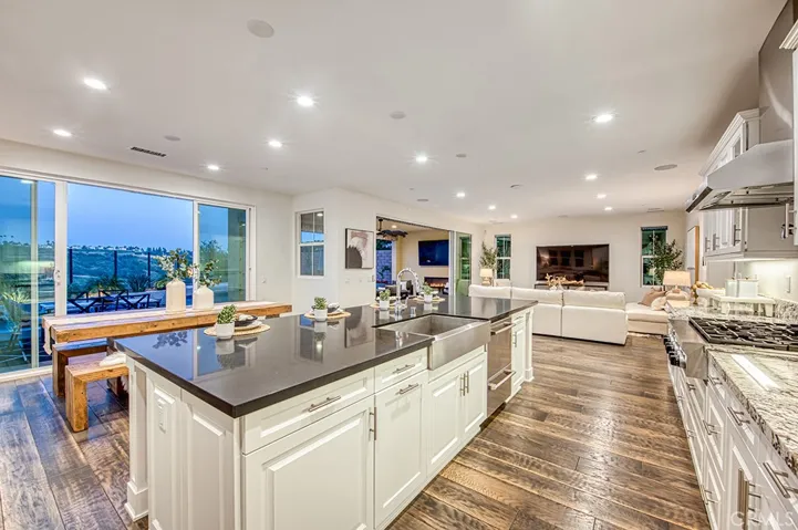 47 Cielo Azul, Mission Viejo, California 92692