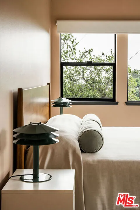 360 Edwards Place, Glendale, California 91206 home-pic-32