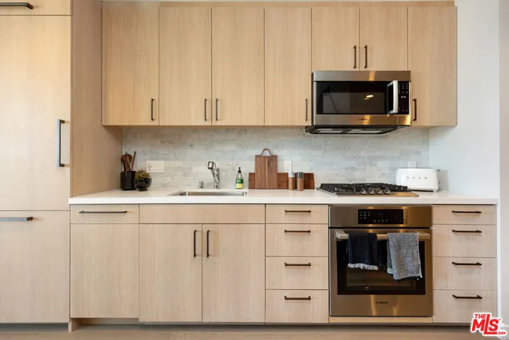 1755 Argyle Avenue 0802, Los Angeles, California 90028