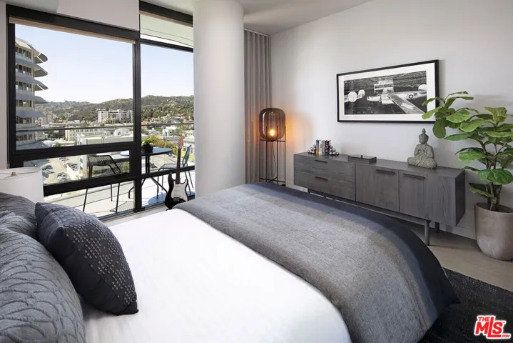 1755 Argyle Avenue 1005, Los Angeles, California 90028