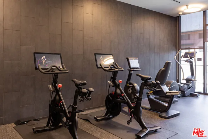 1755 Argyle Avenue 1005, Los Angeles, California 90028