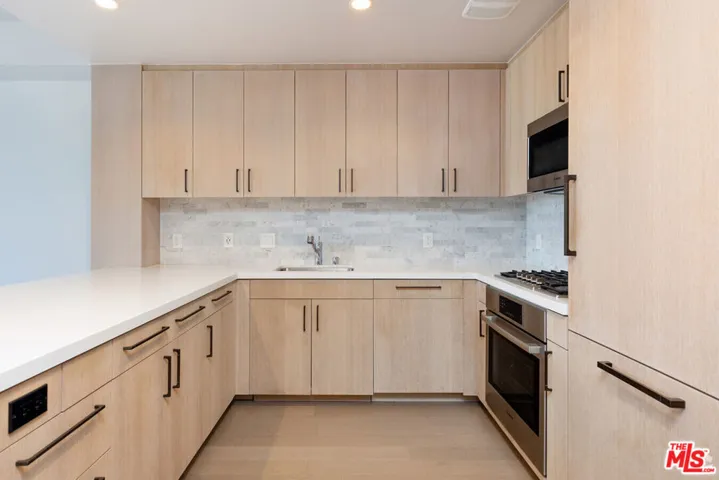 1755 Argyle Avenue 1005, Los Angeles, California 90028