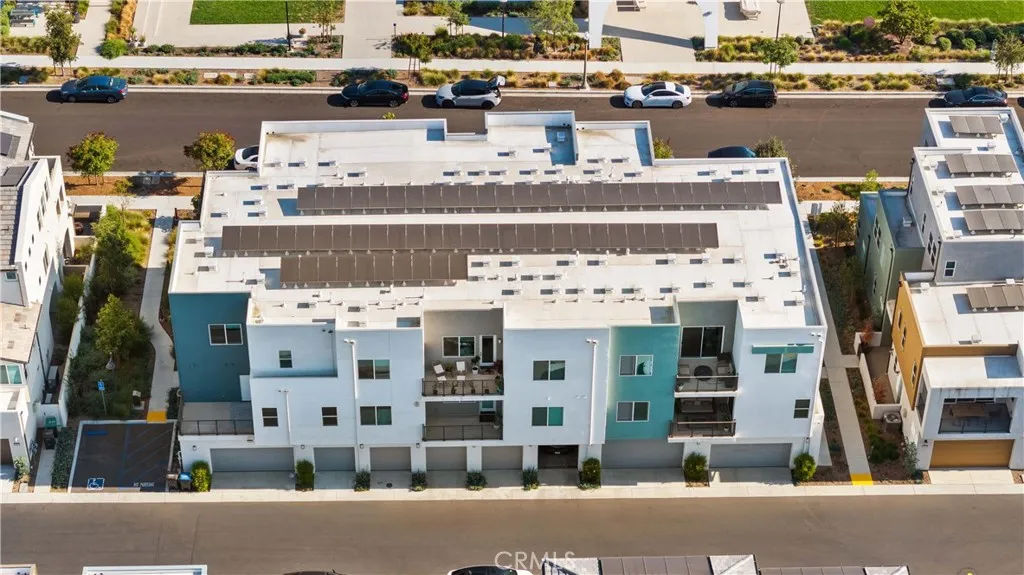 187 Biome, Irvine, California 92618 home-pic-30