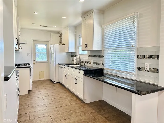 1527 Lancewood Avenue, Hacienda Heights, California 91745