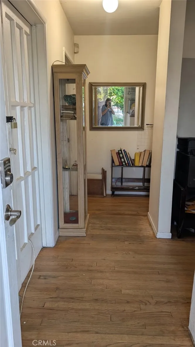 207 N Raymond Avenue, Fullerton, California 92831 home-pic-13