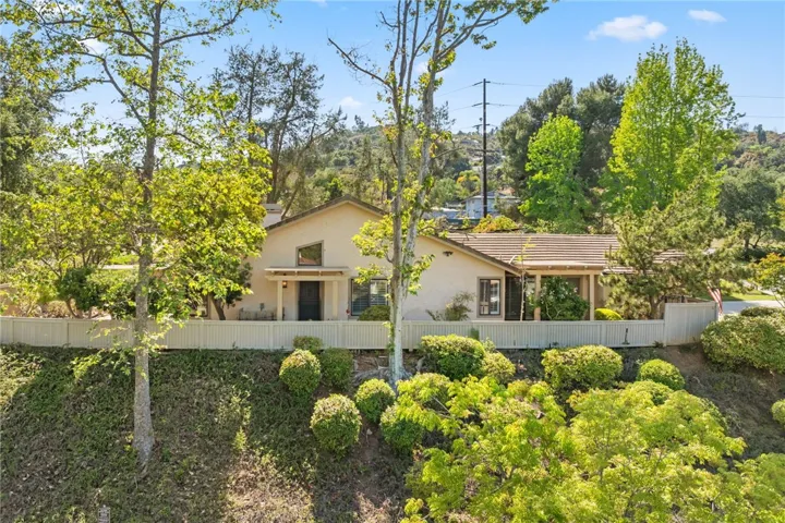 4115 Arboles Court, Fallbrook, California 92028