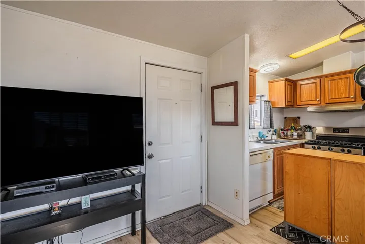 15980 Grand Ave T11, Lake Elsinore, California 92530