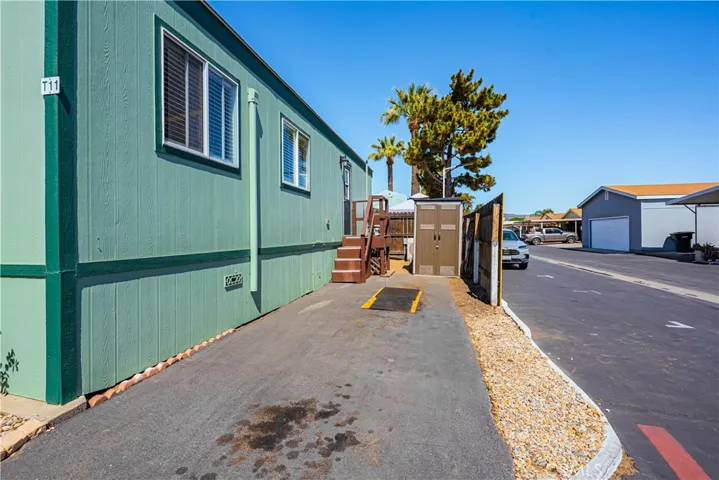 15980 Grand Ave T11, Lake Elsinore, California 92530