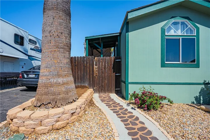 15980 Grand Ave T11, Lake Elsinore, California 92530