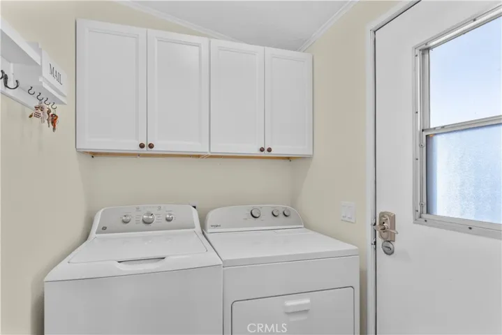 15111 Pipeline Avenue 14, Chino Hills, California 91709