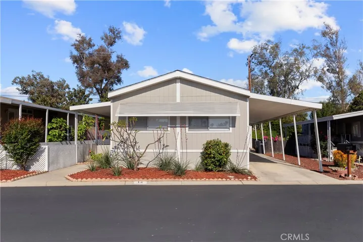 15111 Pipeline Avenue 14, Chino Hills, California 91709