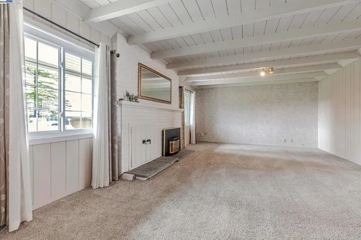 1420 Franquette Ave, Santa Rosa, California 95405