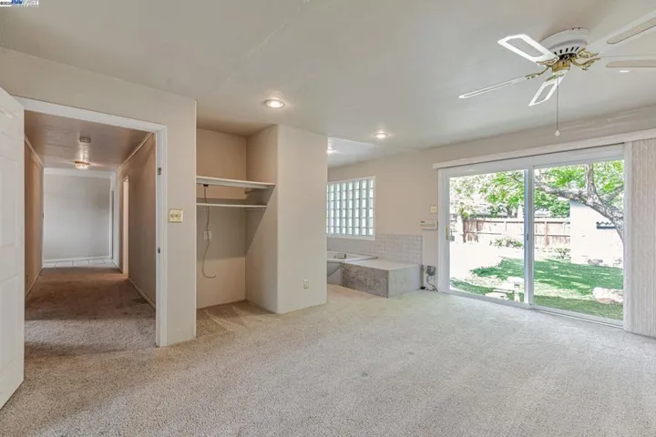 1420 Franquette Ave, Santa Rosa, California 95405