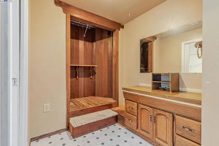 1420 Franquette Ave, Santa Rosa, California 95405