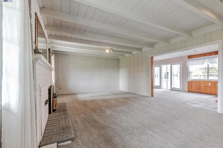 1420 Franquette Ave, Santa Rosa, California 95405