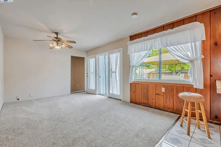 1420 Franquette Ave, Santa Rosa, California 95405