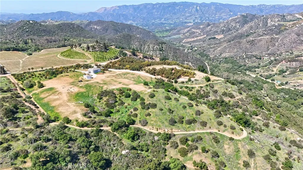 22252 Monte Rancho Drive, Temecula, California 92590 home-pic-71