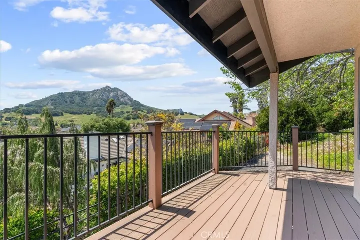 958 Skyline Drive, San Luis Obispo, California 93405