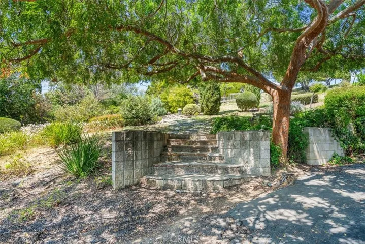 958 Skyline Drive, San Luis Obispo, California 93405