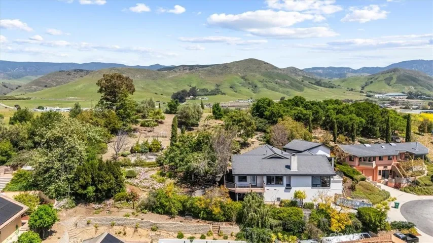 958 Skyline Drive, San Luis Obispo, California 93405
