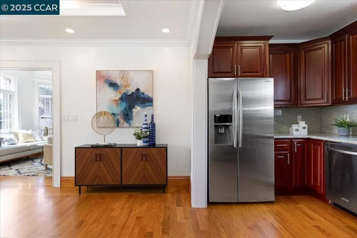 2320 24th Ave, Oakland, California 94601