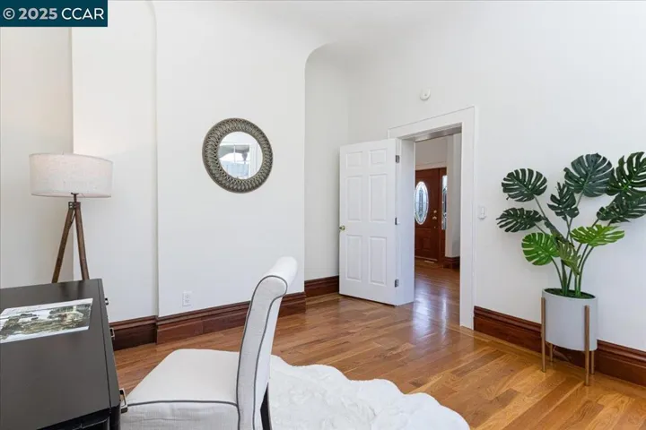 2320 24th Ave, Oakland, California 94601