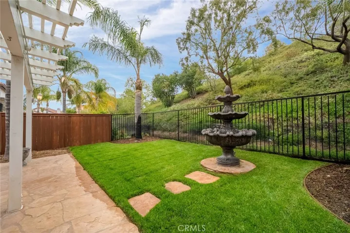 20322 Colina Drive, Canyon Country, California 91351