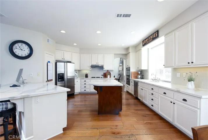 42362 Mountain View Court, Murrieta, California 92562