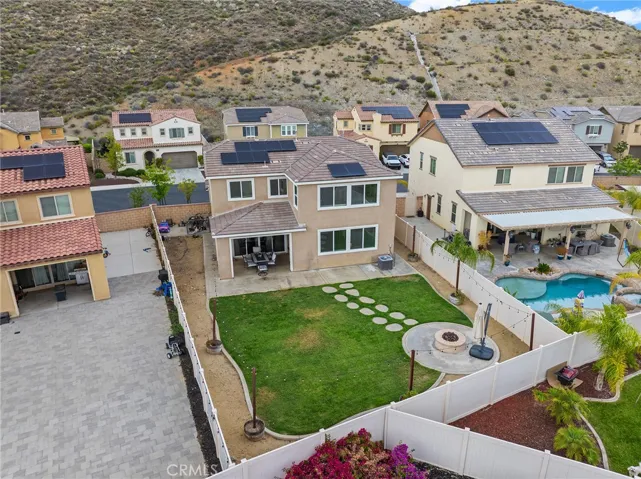 24521 Snapdragon Way, Lake Elsinore, California 92532