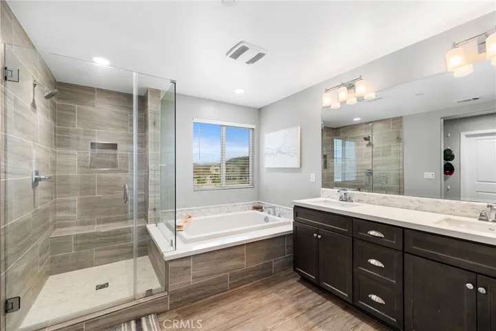 24521 Snapdragon Way, Lake Elsinore, California 92532