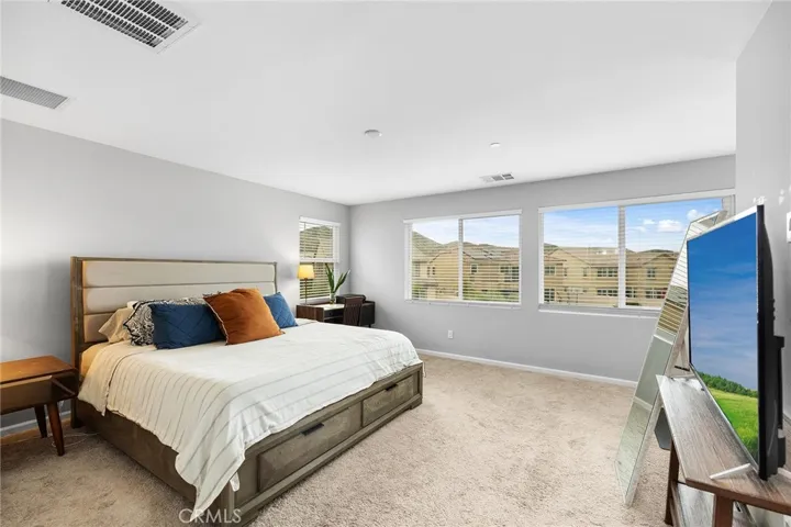 24521 Snapdragon Way, Lake Elsinore, California 92532