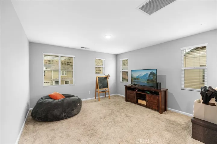 24521 Snapdragon Way, Lake Elsinore, California 92532