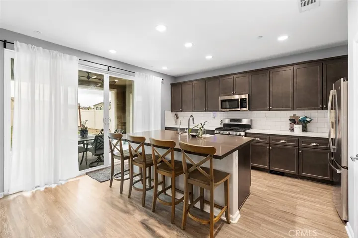 24521 Snapdragon Way, Lake Elsinore, California 92532