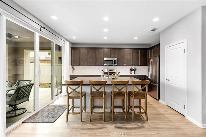 24521 Snapdragon Way, Lake Elsinore, California 92532
